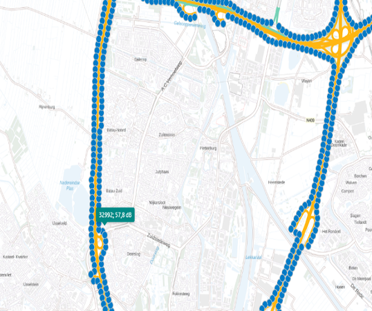 geluidproductieplafonds die gelden langs de snelwegen