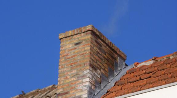 Schoorsteen houtrook